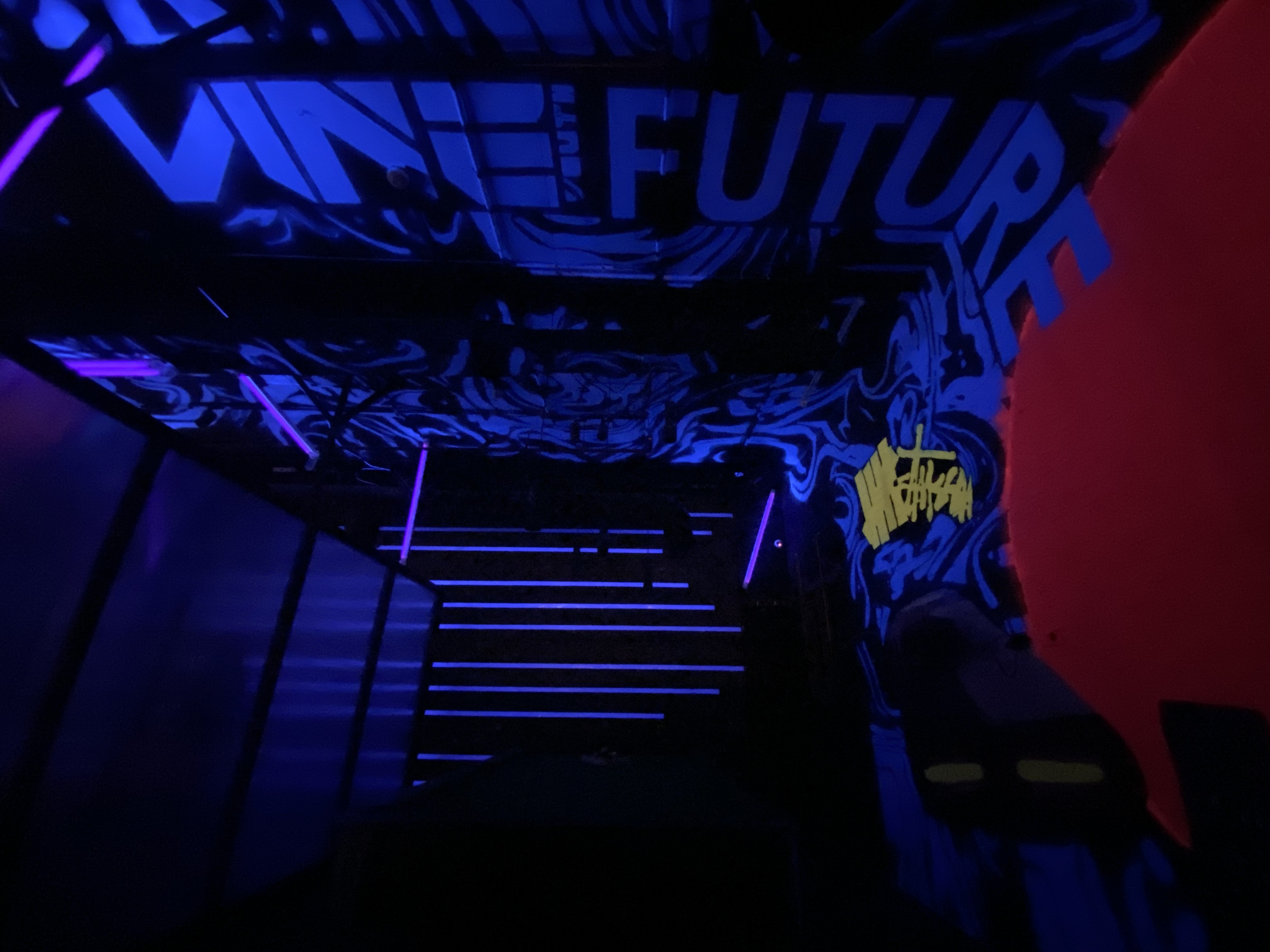 Juego gaming center real photos-8