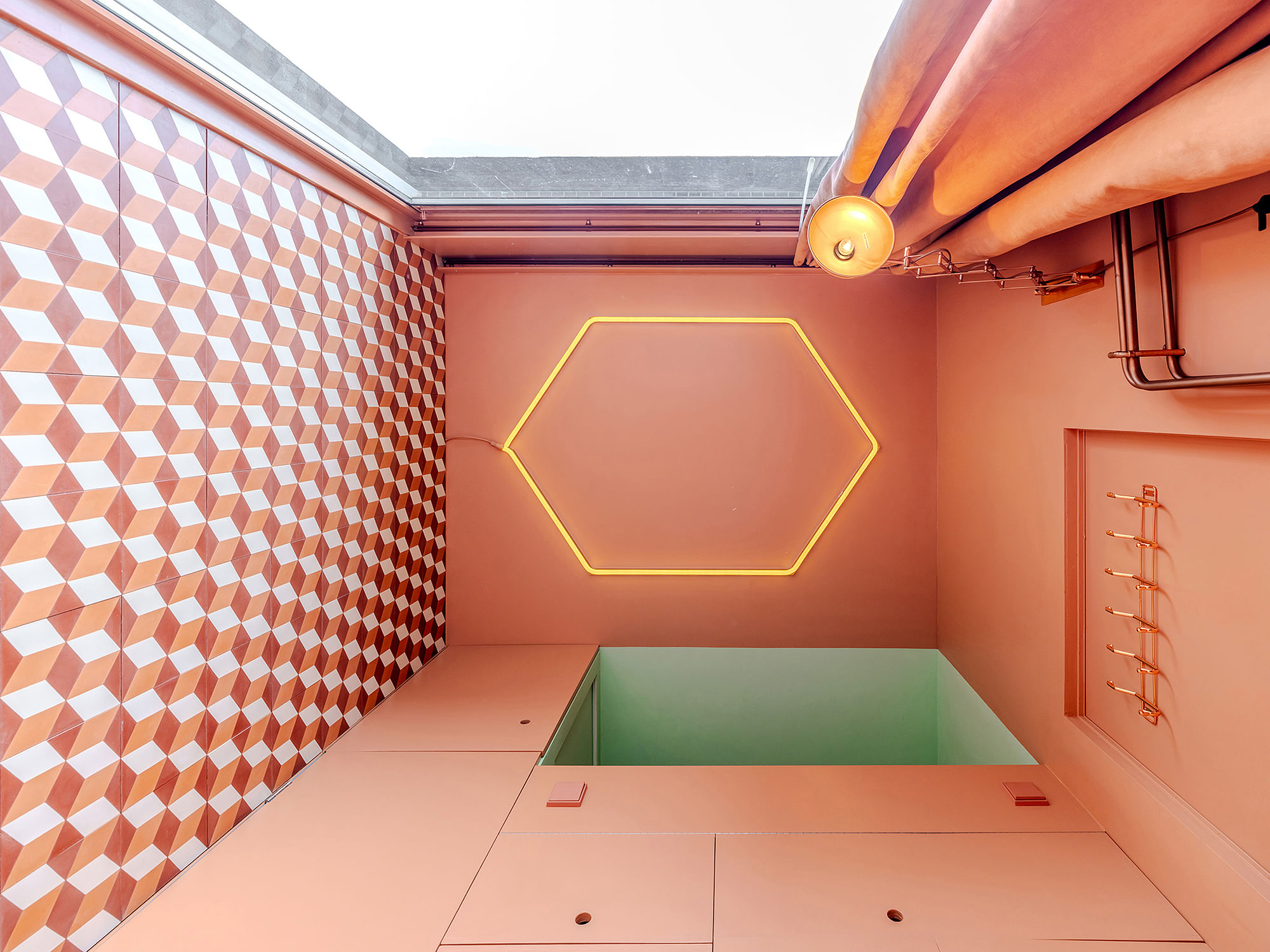 The Cabanon  世界上最大的最小公寓丨荷兰鹿特丹-60