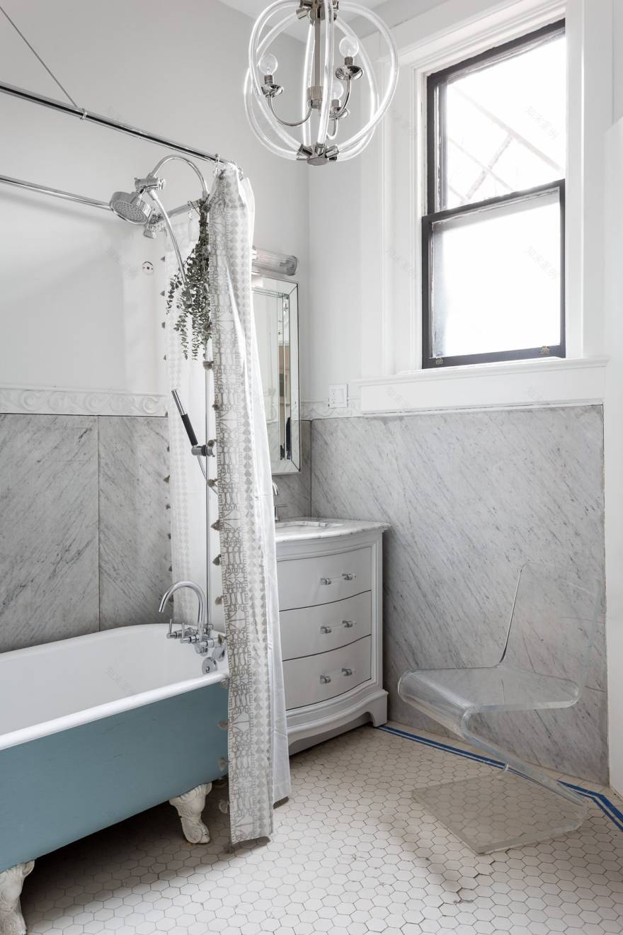 轻松升级!打造豪华浴室的平价技巧-4