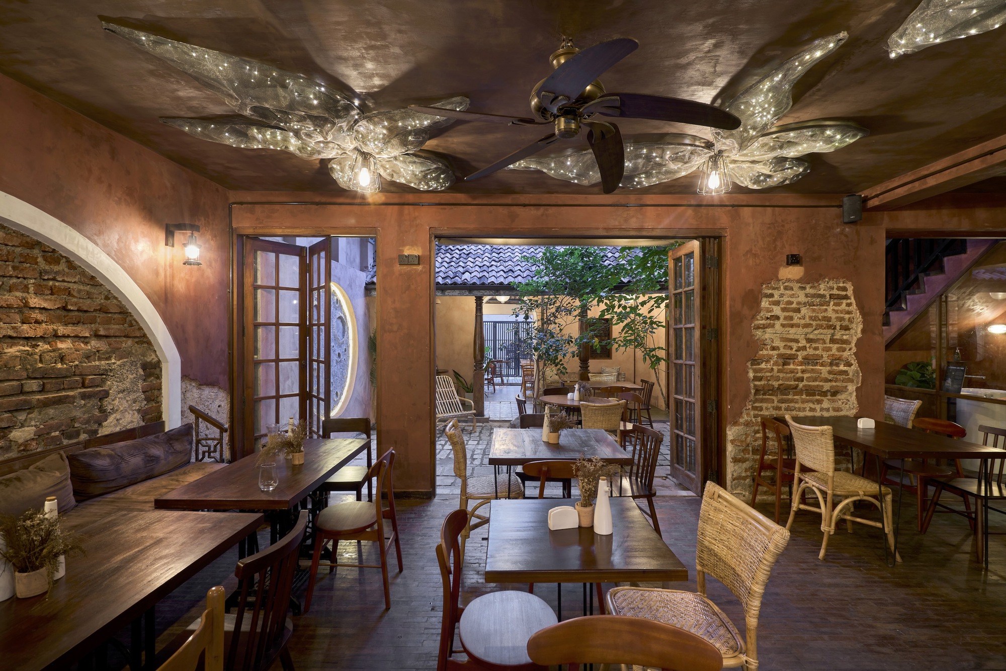 月亮披萨店兼咖啡馆丨斯里兰卡科伦坡丨The Silent Architect-18