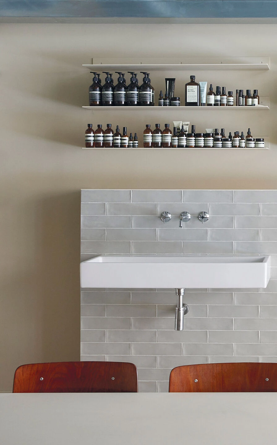 Office London, Aesop-10