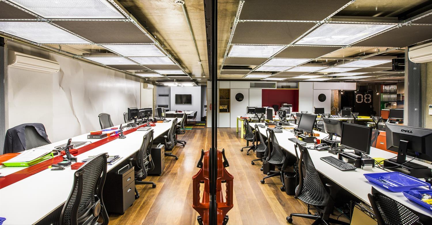 Idea!Zarvos · 巴西圣保罗的木质与玻璃企业总部-9