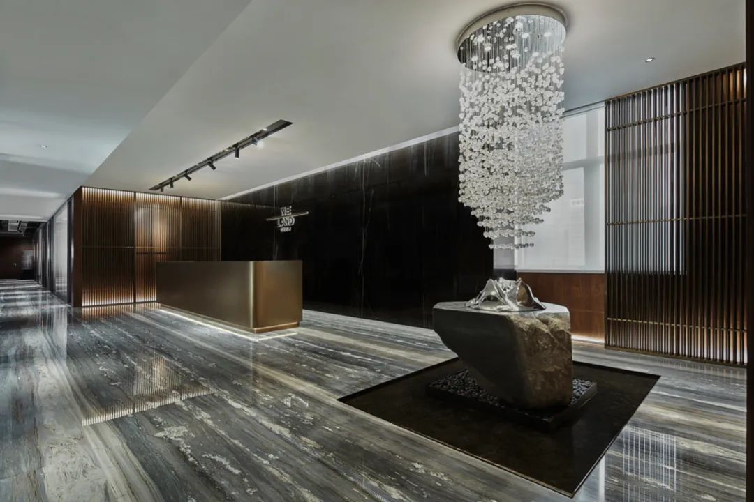 深圳湾奢华天际办公空间，内外兼修的雅奢设计-17