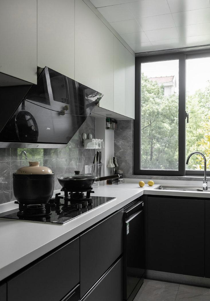 日落 JUL · 114㎡现代南洋轻复古混搭家居丨鸿鹄设计-61