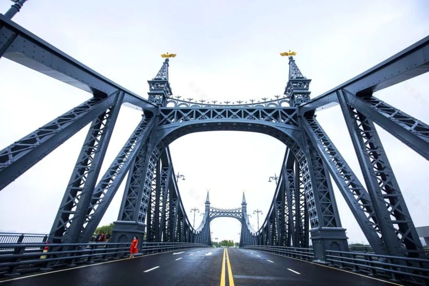 火了!这座中建科工建造的“网红”桥!-5