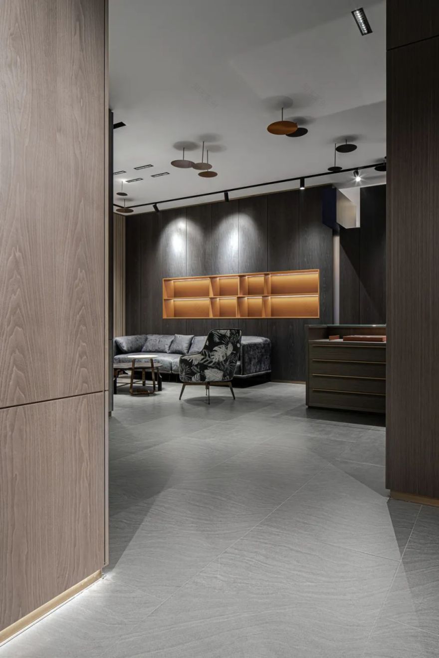 陈田喜铺 | 自然元素融入封闭空间,呈现循环、开放的空间轨迹-27