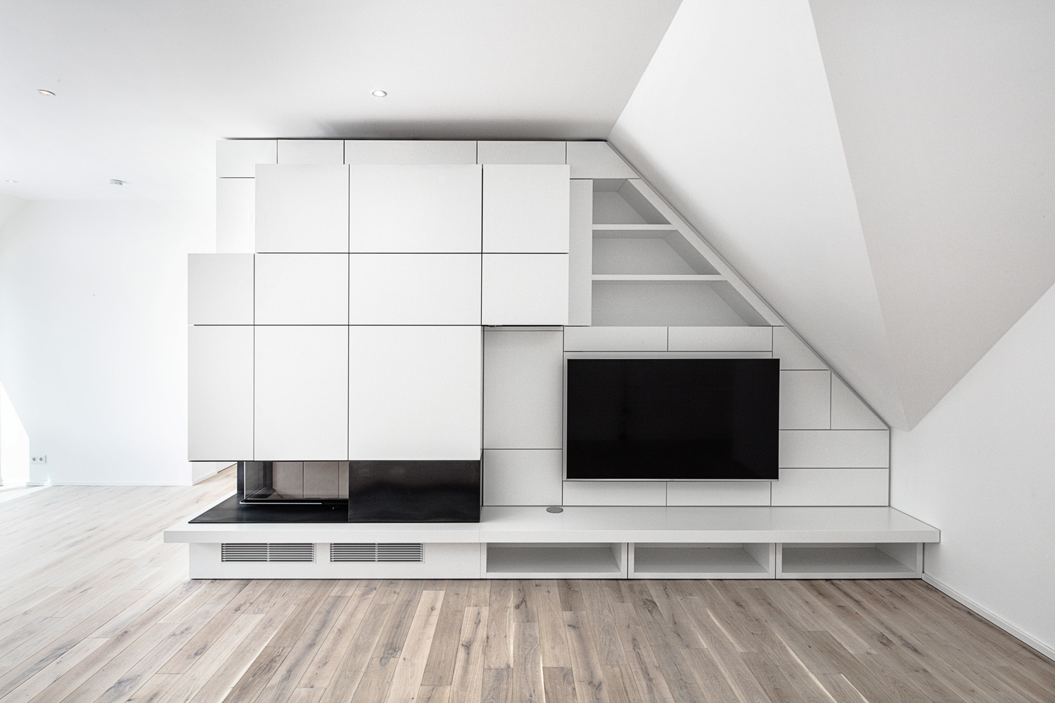 柏林阁楼公寓的逆袭 · 旧空间新生活-45