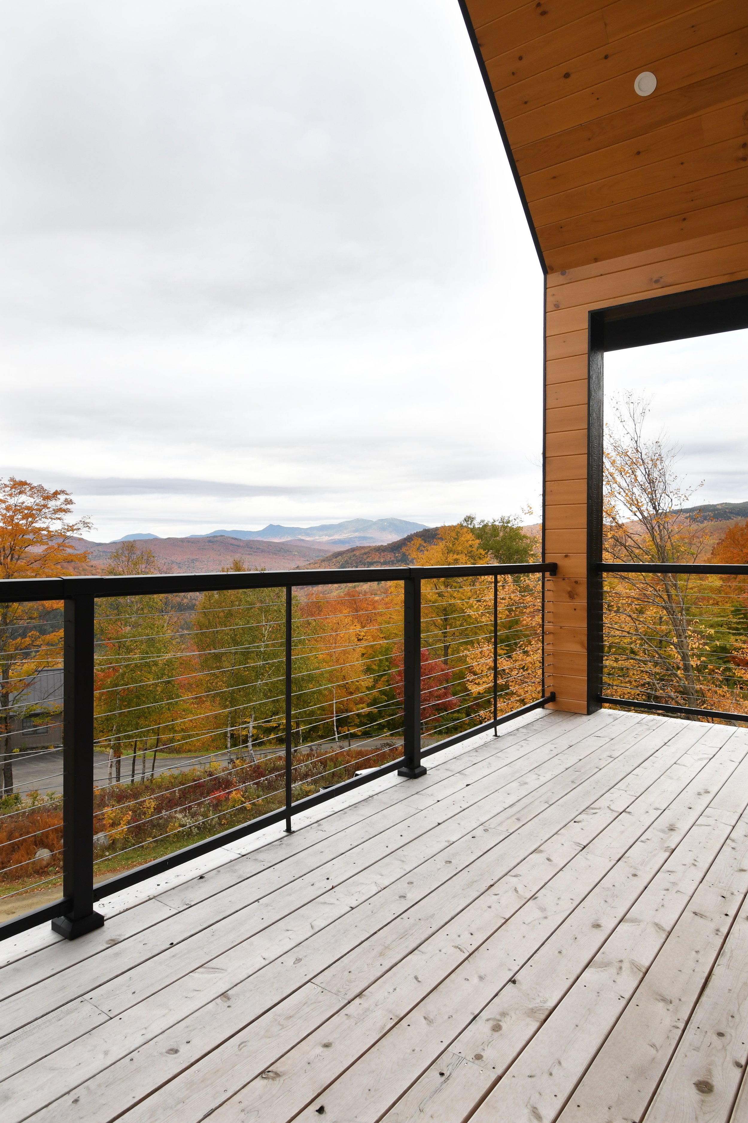 Kingfield Mountain Spec Home — Meldrum Design-21