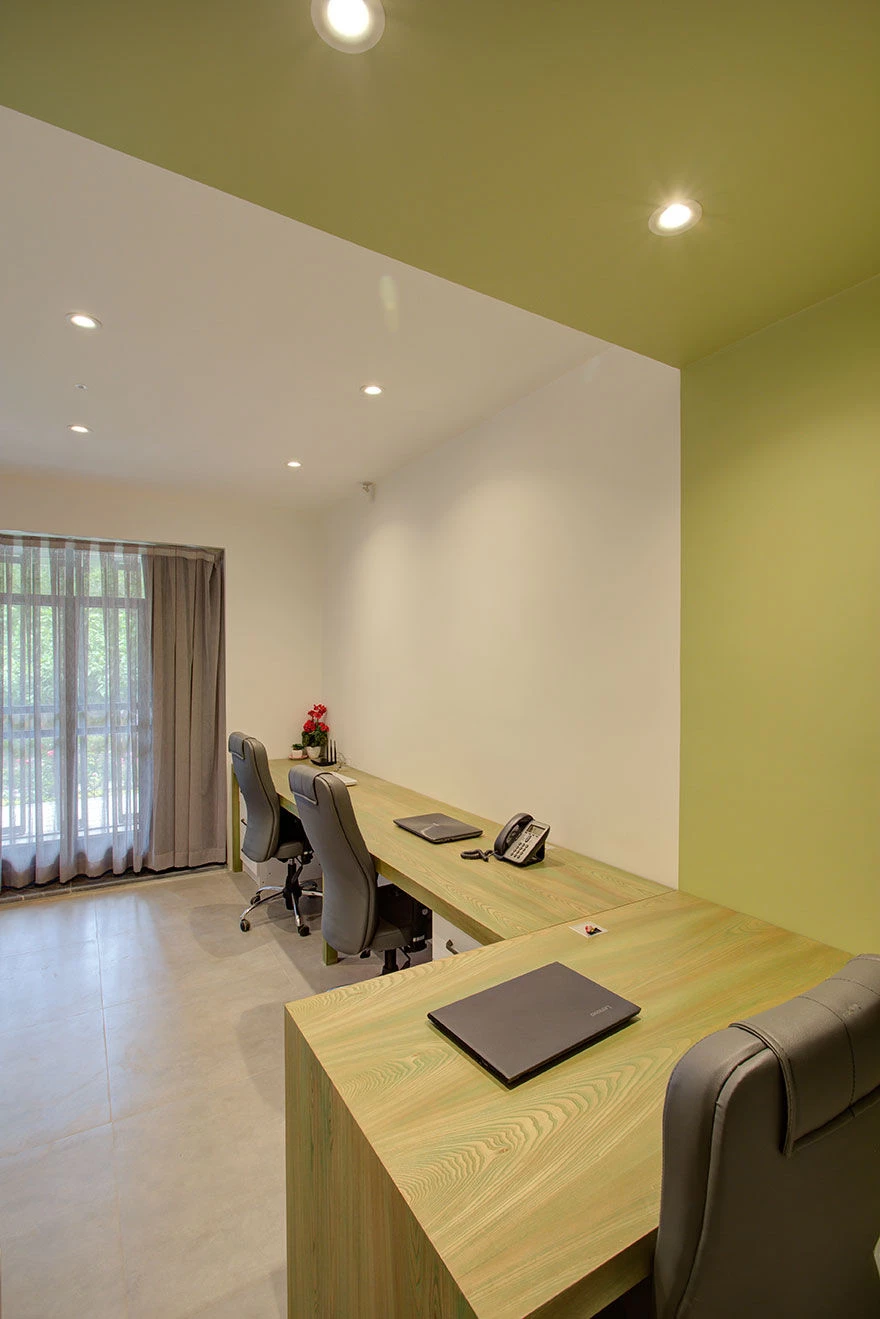 废弃建筑变身高效办公空间-22