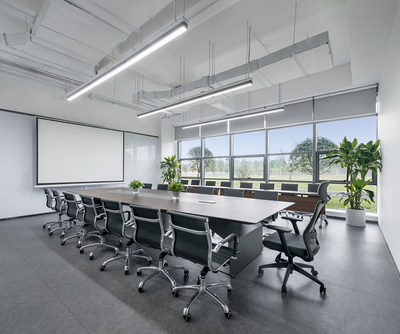 极简黑白灰—GDE·弘雅 塑造时尚办公空间-17