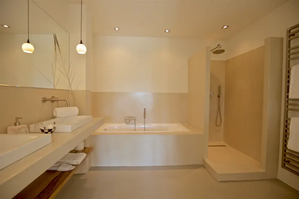 卢贝隆山谷的古老农舍 | 马斯·德·拉加德的惊艳翻新-14