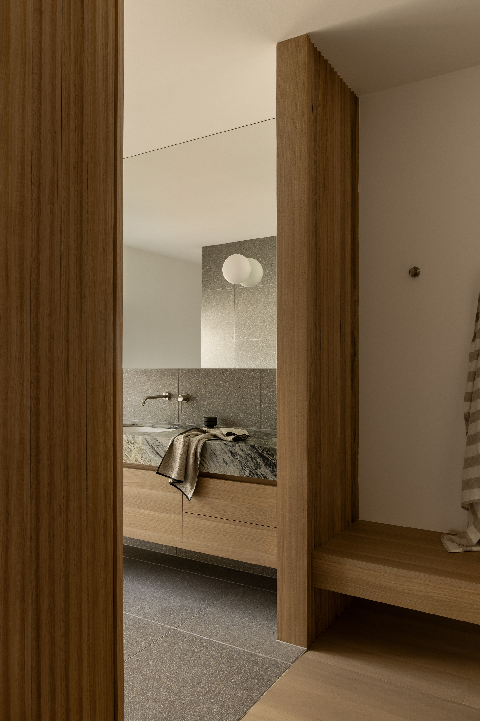 Horizon House    / InForm-43