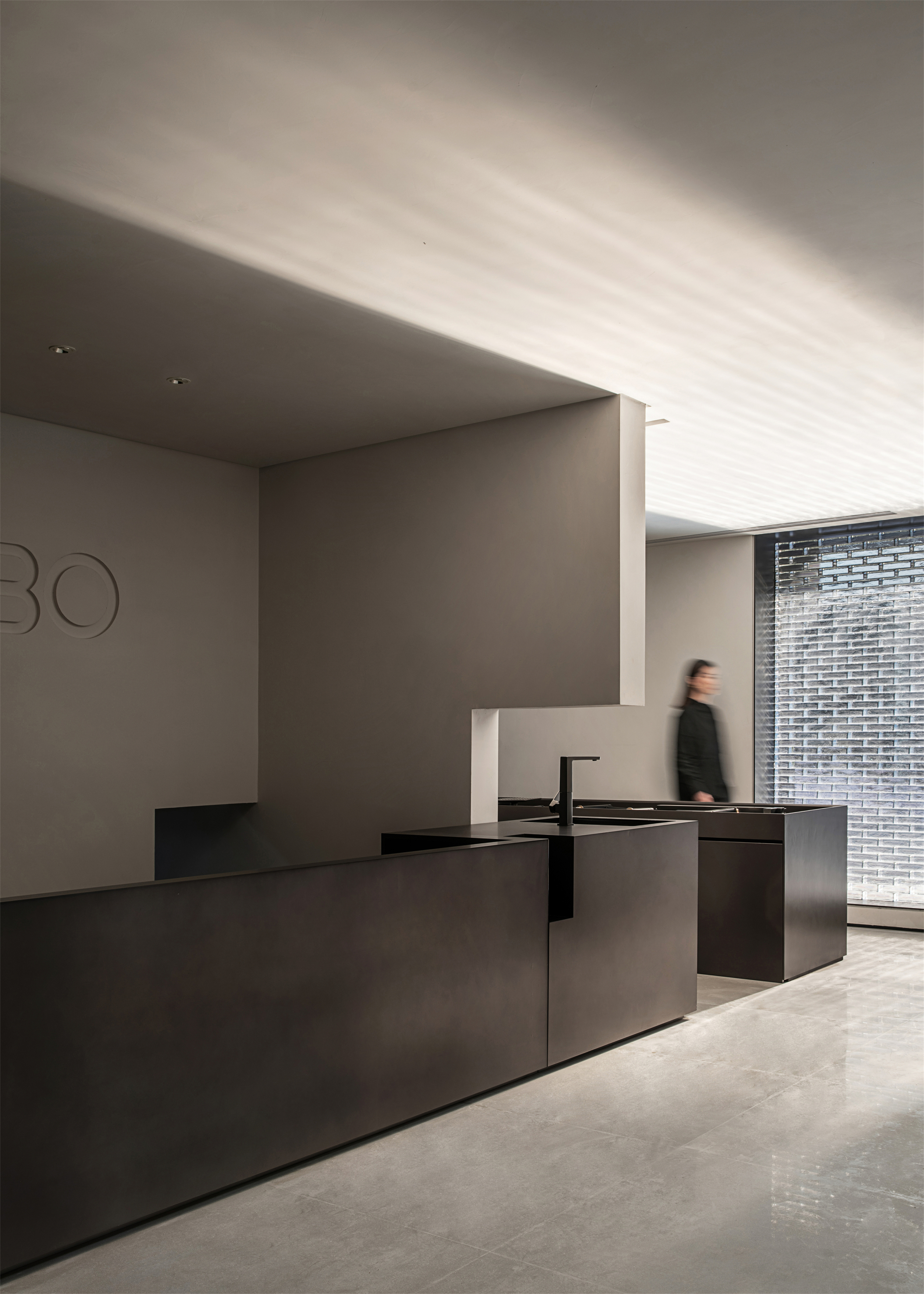 LEW丨厂房改造丨卫浴美学空间-15