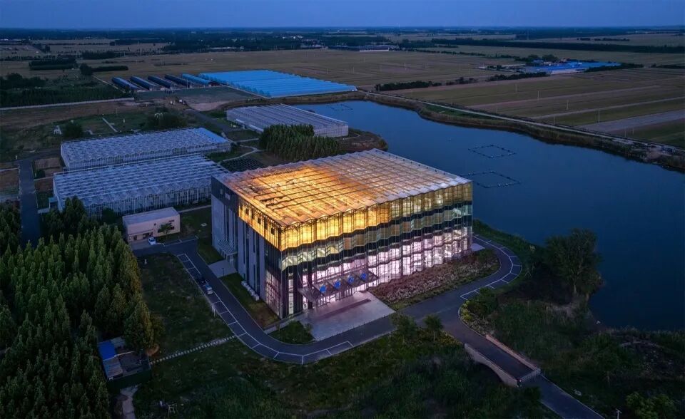 vanBergenKolpa在衡水打造水晶宫农场-29