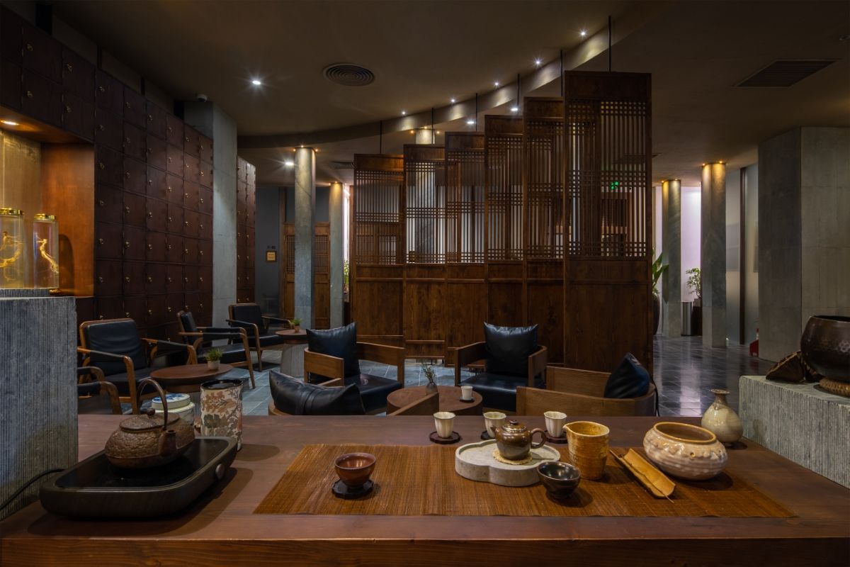 现代越南风格 YHCT 诊所设计,融合自然人文元素-24