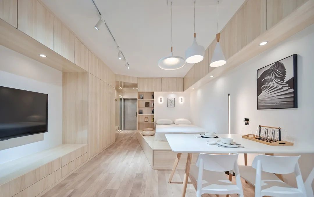 34㎡迷你小宅，斜线切出来的静谧原木居室！-31