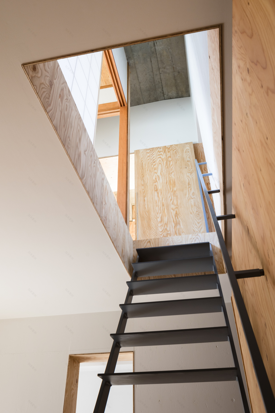 House in Oyamazaki / Shimpei Oda Architect's Office + Atelier Loowe-44