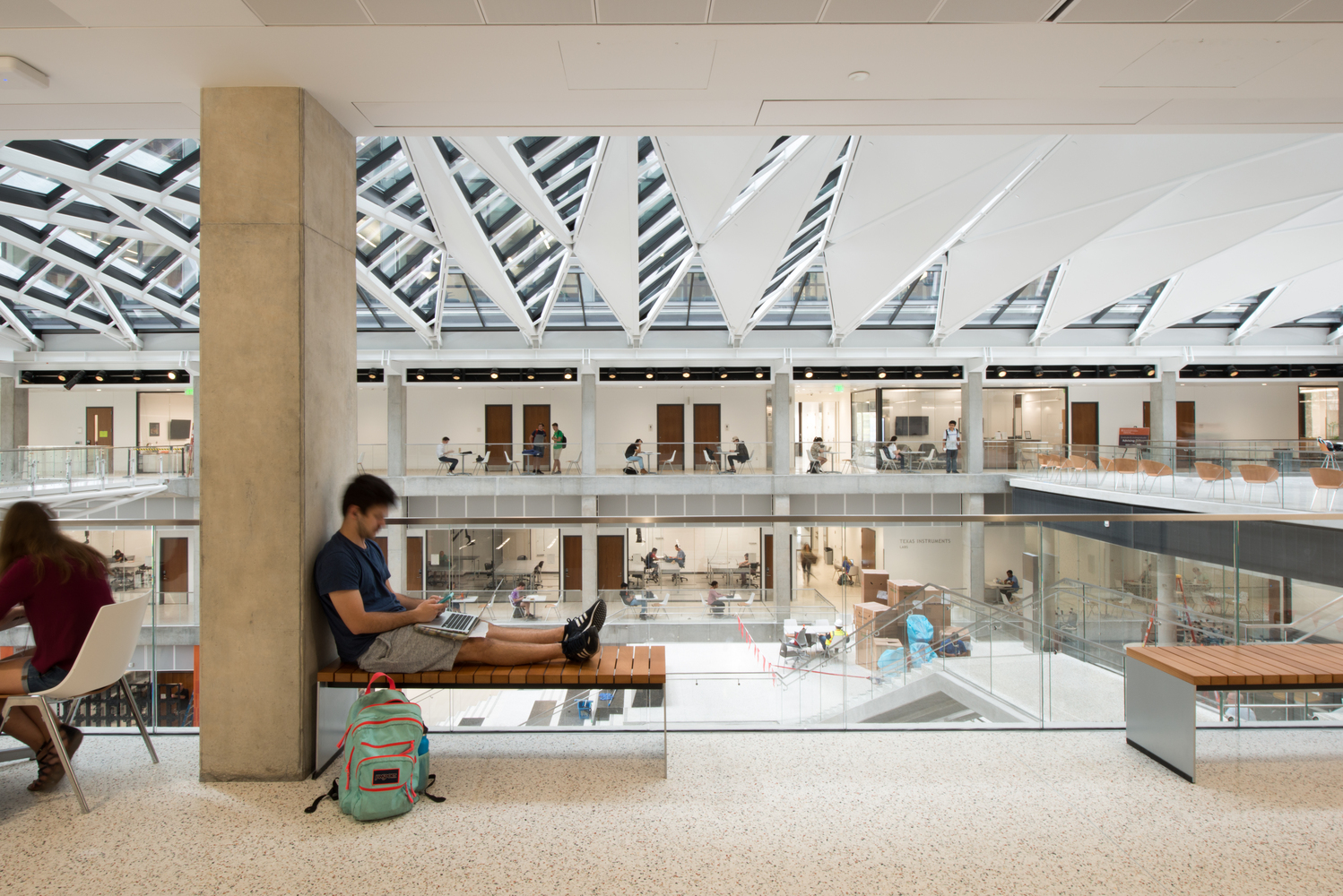 Austin EERC · 创新工程教育的透明统一空间-26