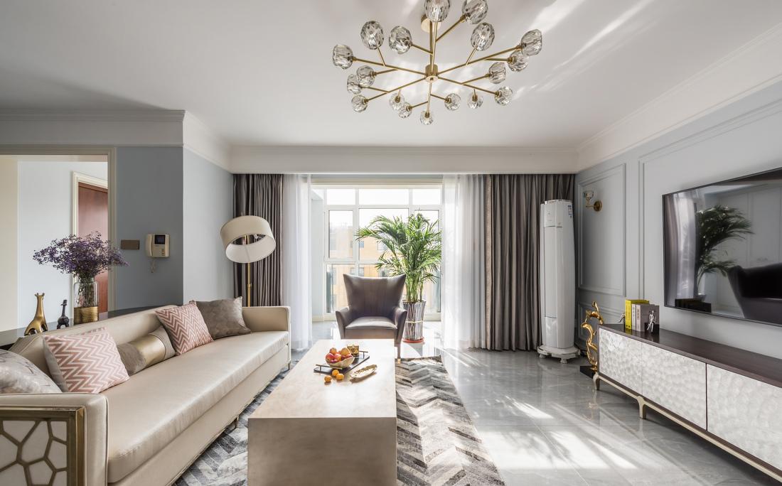 金色点缀的现代精致家居-0