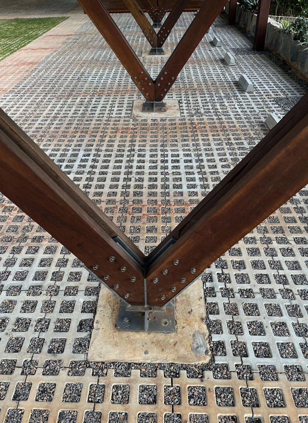 THE SCISSORS.NET-ZERO ENERGY TRANSFORMATION-17