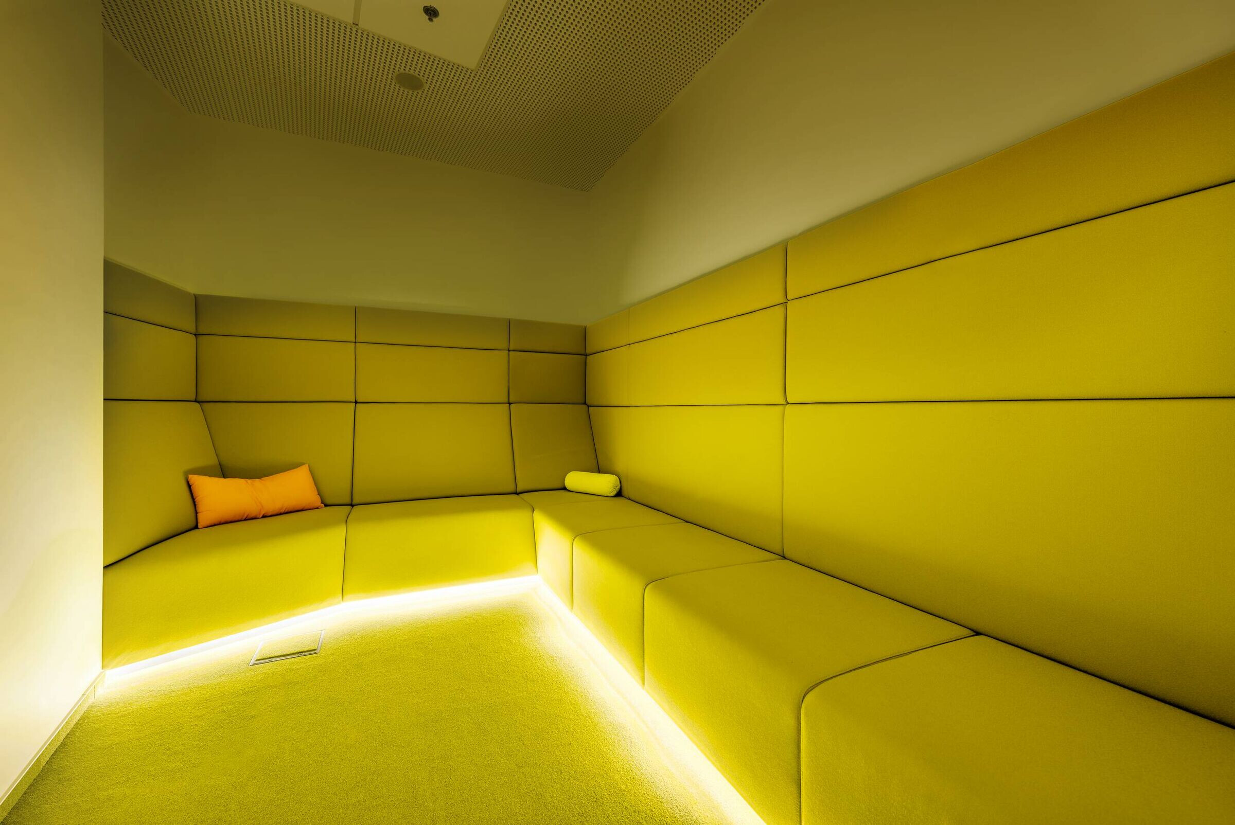 捷克 BlueLink 客服中心-12