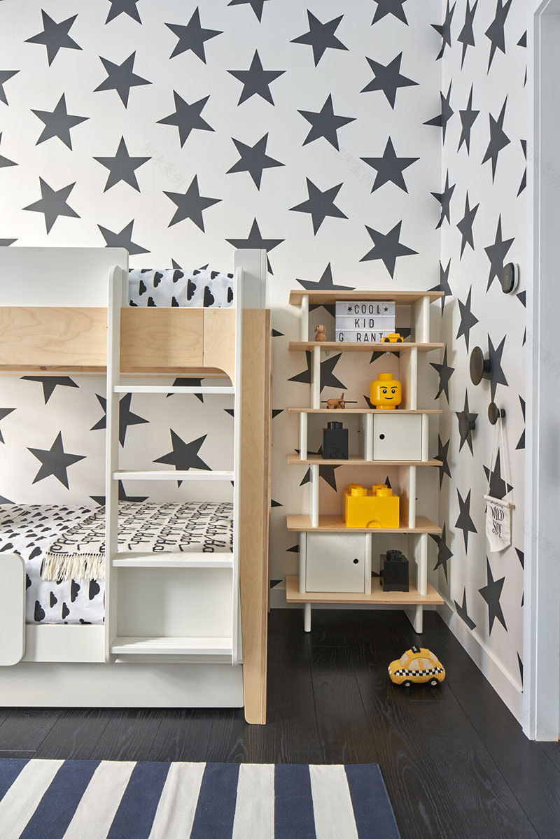 纽约时尚黑白家居,年轻家庭的温馨之作-33