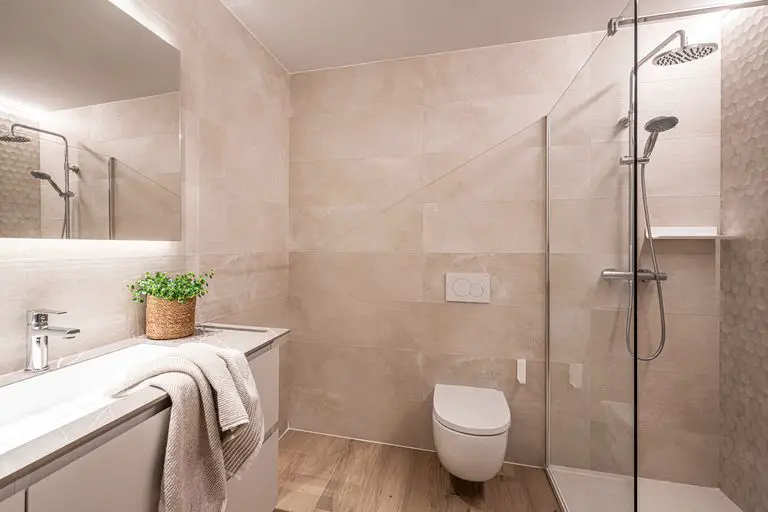 西班牙木质设计公寓,打造温馨现代生活空间-25