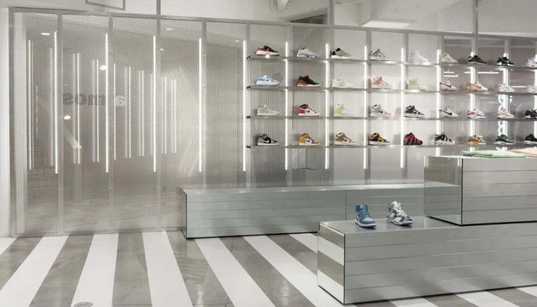 atmos 粉色旗舰原宿店丨日本东京丨NANKA-16