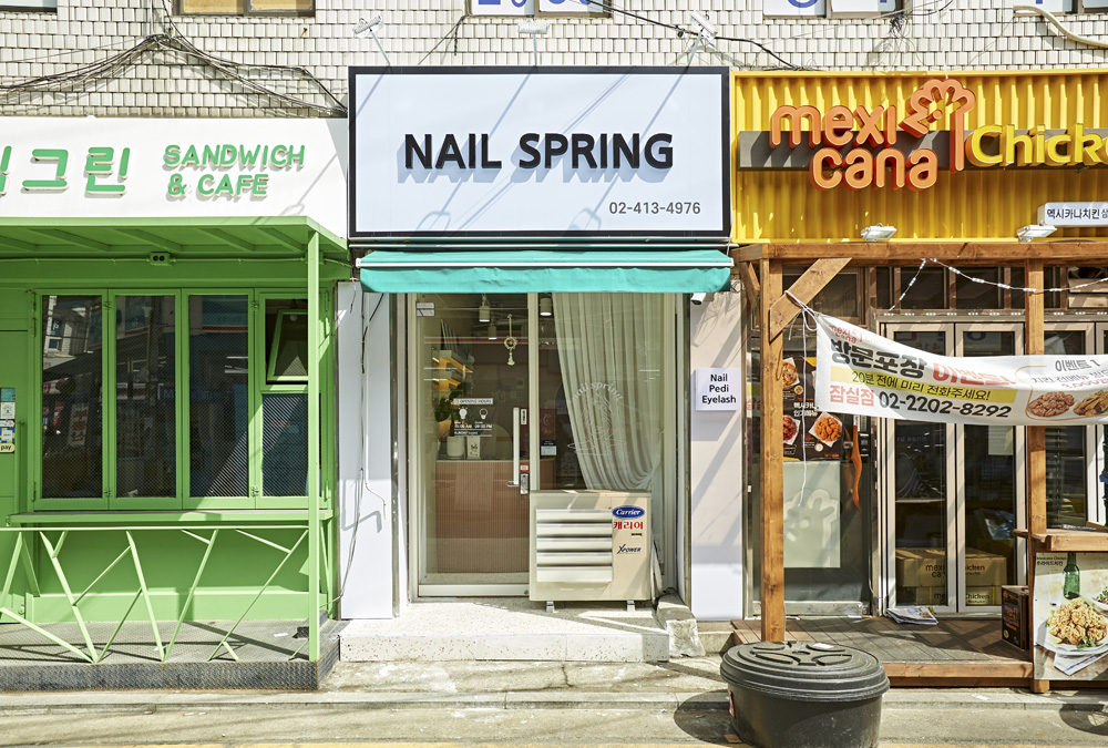 粉色梦幻 | 尼尔斯·斯普林格的室内设计神作-2