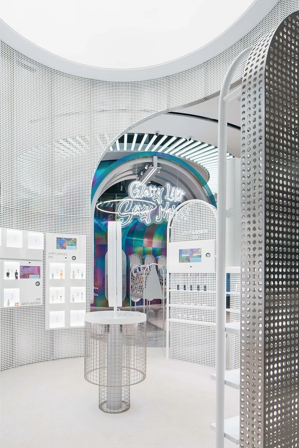 【636期】AI驱动数字化交互体验，B+Tube新一代新零售智能美妆集合店-35