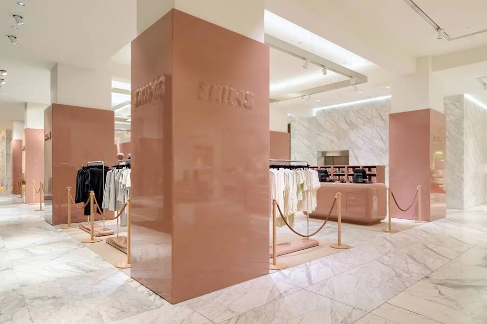 SKIMS 荷兰 DE BIJENKORF 首个实体店丨荷兰阿姆斯特丹-3