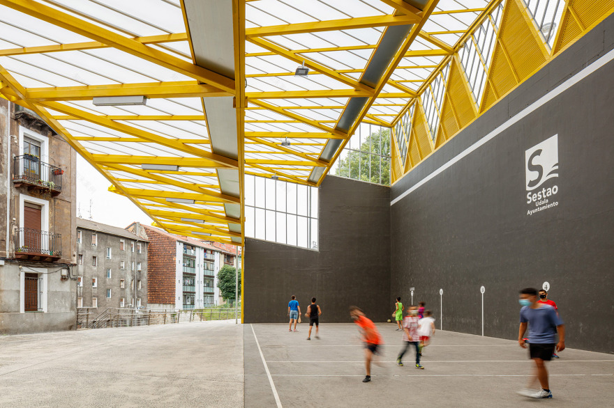 西班牙塞斯陶索尔广场丨ELE ARKITEKTURA + TARTE-18