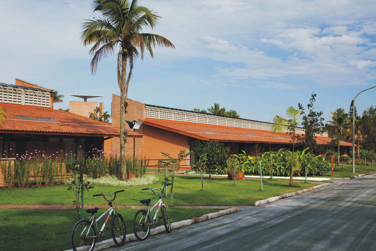 SESC Bertioga Conjunto de Hospedagem · 环保与功能并重的体育住宿设计-6