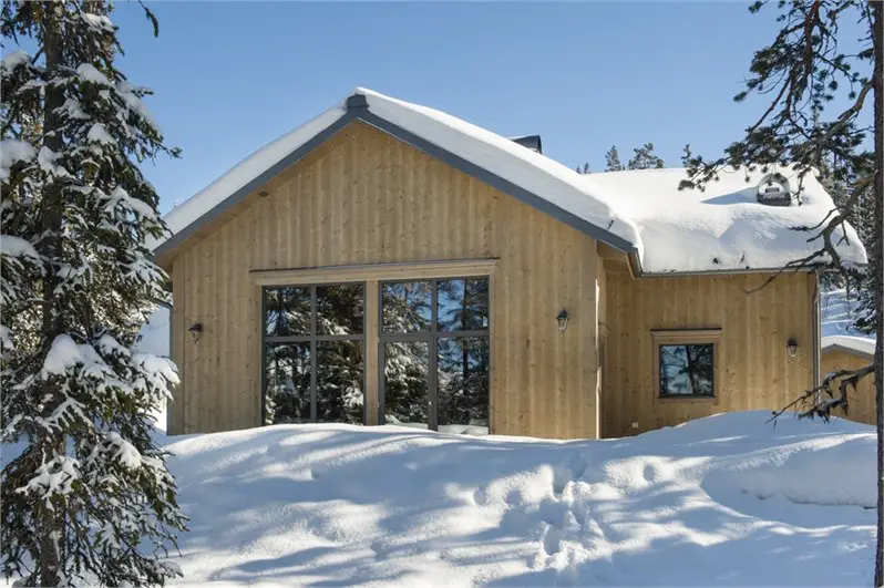 瑞典山间豪华木屋 | 传统与现代的完美交融-27