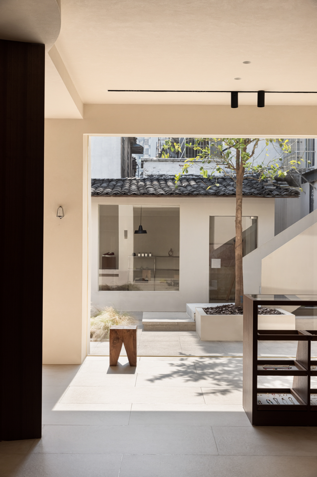 温州 JUNESHAN 买手店丨中国温州-16