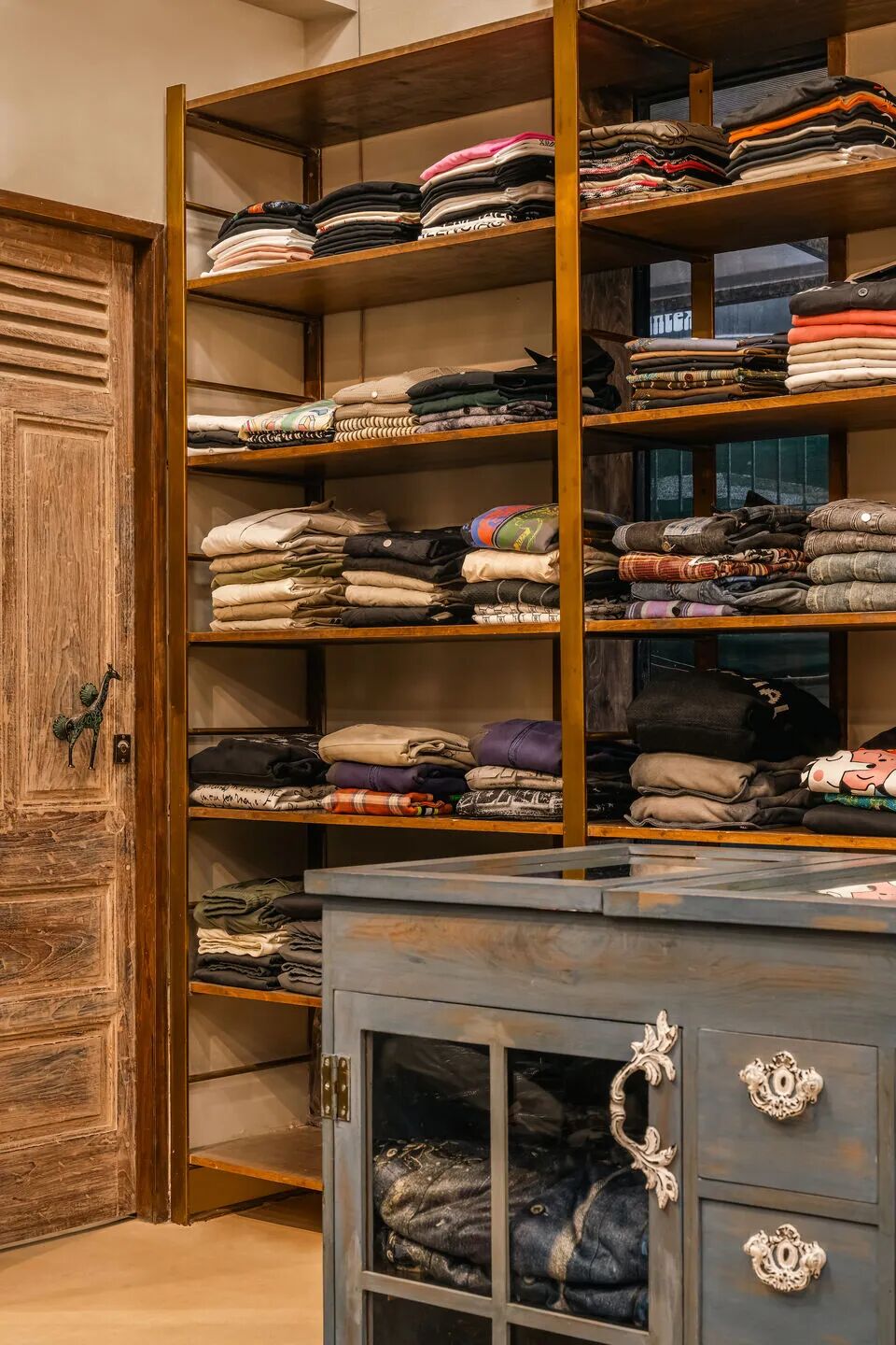 服装店丨印度丨Mindspace Interiors-19