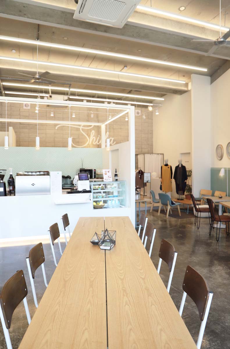 极简时尚的实拉咖啡馆-2