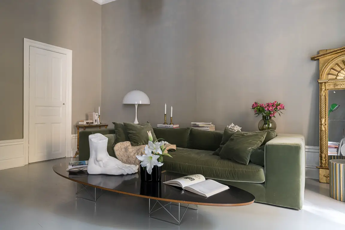 瑞典斯德哥尔摩小户型公寓 | 古老建筑中的现代温馨家园-11