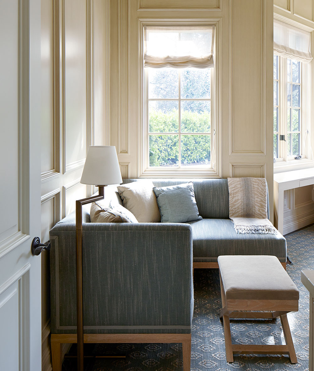 Transitional Contemporary Interior Design in Hillsborough | Heather Hilliard : Heather Hilliard-10