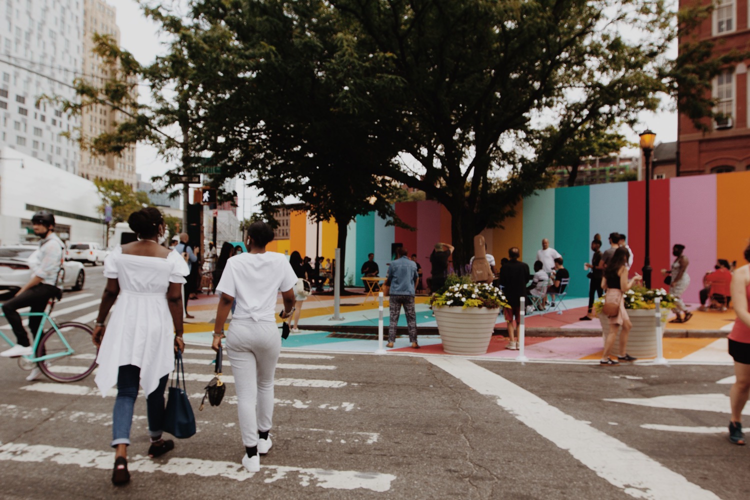 美国明亮的条纹装置丨Taller KEN 设计工作室-8