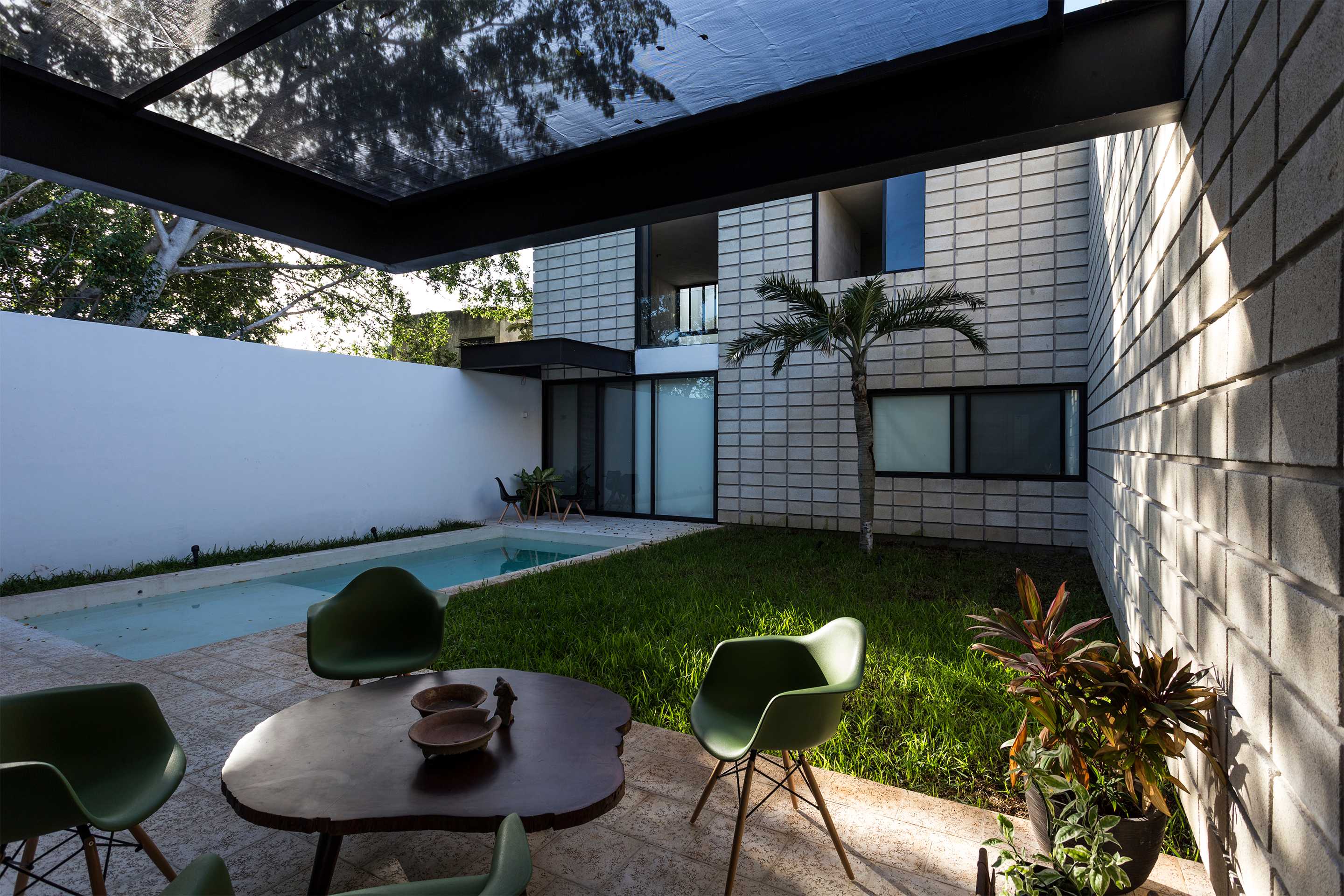 拉查亚 · 手工艺科技之美的现代住宅-10