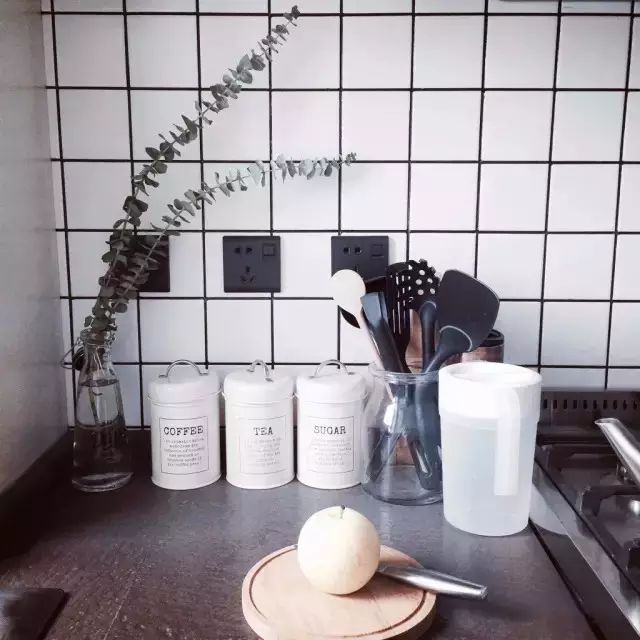 把45㎡二手房爆改成惊艳蜗居,这对年轻人太能搞事情了!-59