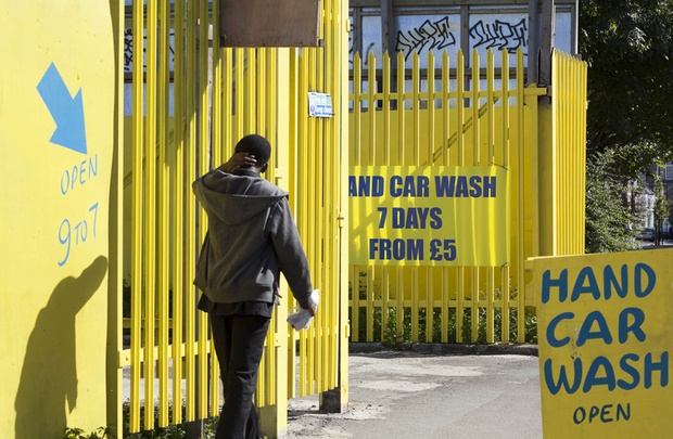 人工洗车丨英国伦敦丨CarverHaggard-12