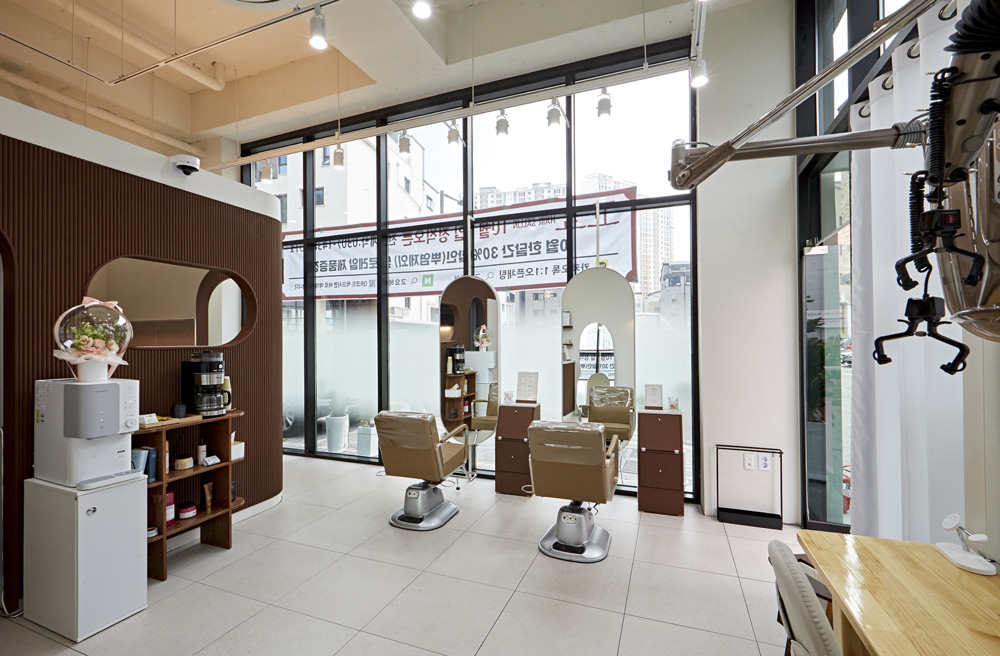 12 平米现代简约美容院 成本低效果好-5