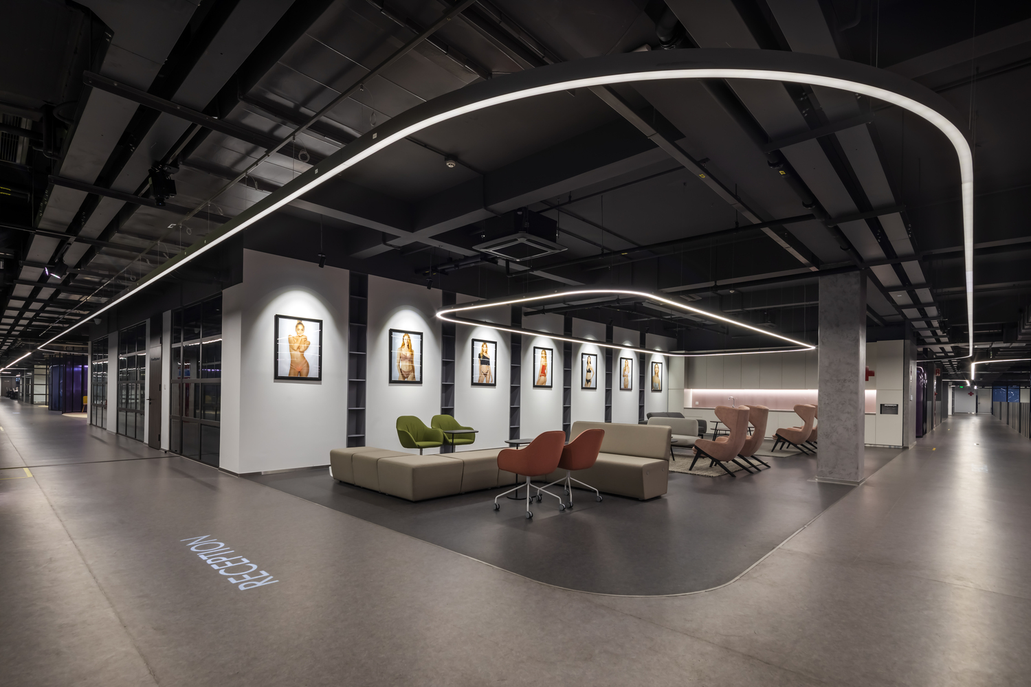 越南 Crystal Martin 办事处丨D&P-13