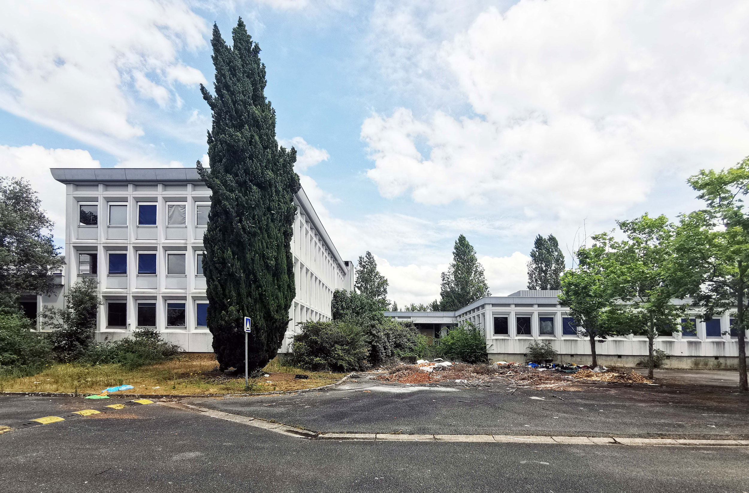 Training center, residence and workshops for apprentices | Atelier Téqui Architectes-61