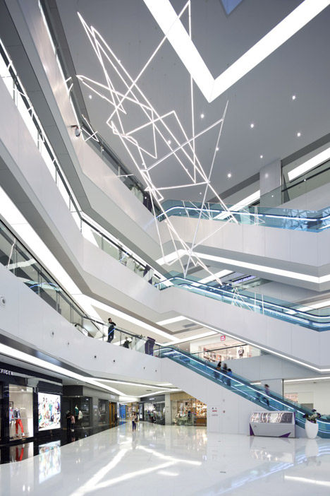 几十个超牛购物中心中庭方案-35