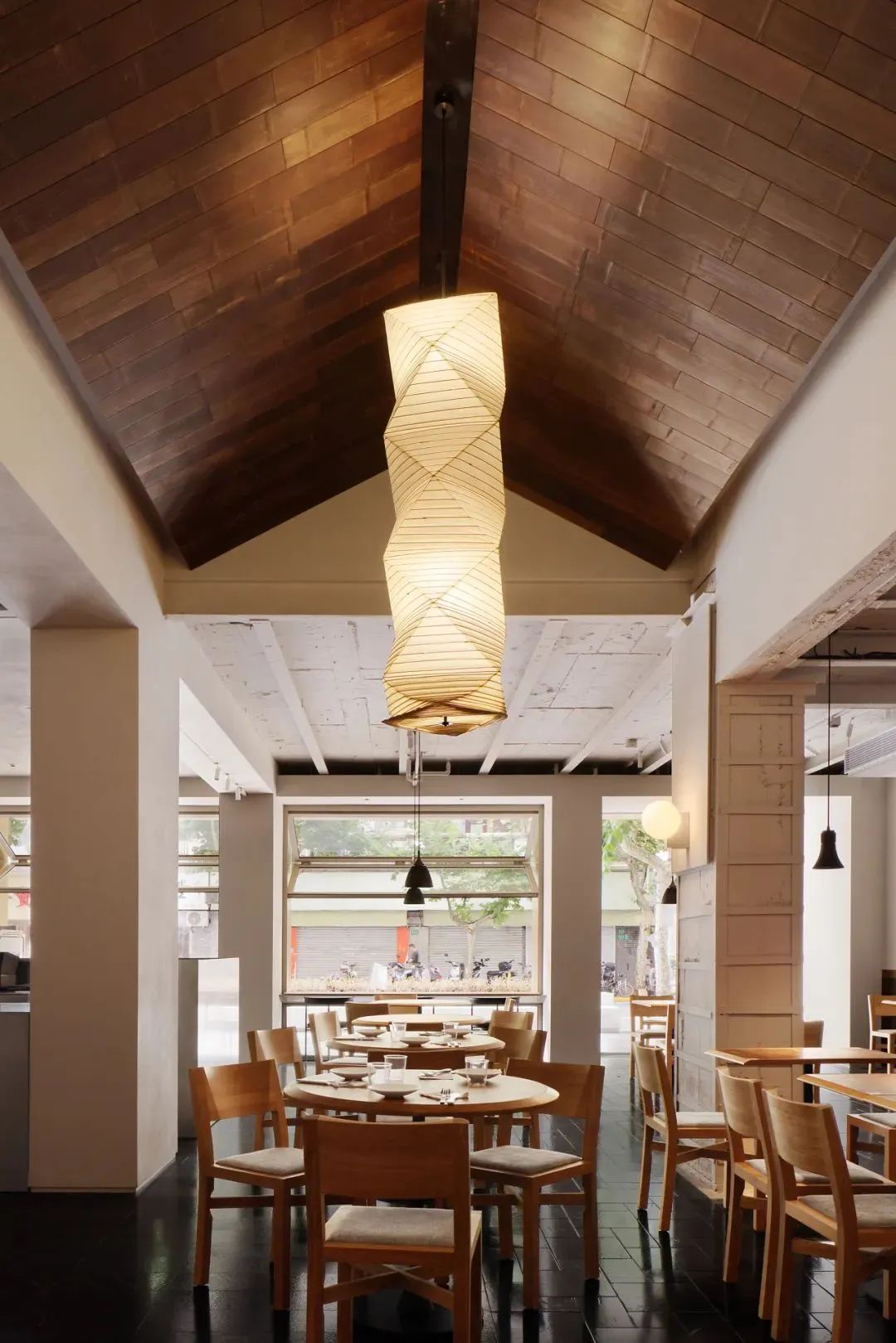 百新书局(上海福州路店)丨中国上海丨BobChen Design Office-30