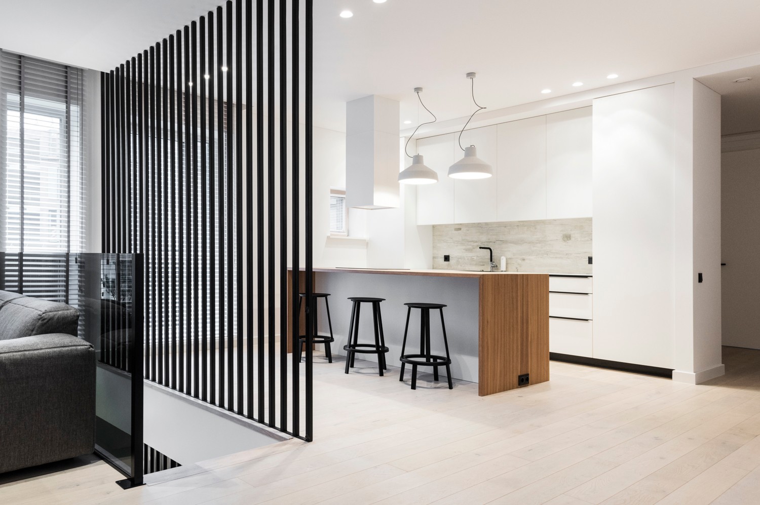 简约黑白木色 纯色美学私宅-4