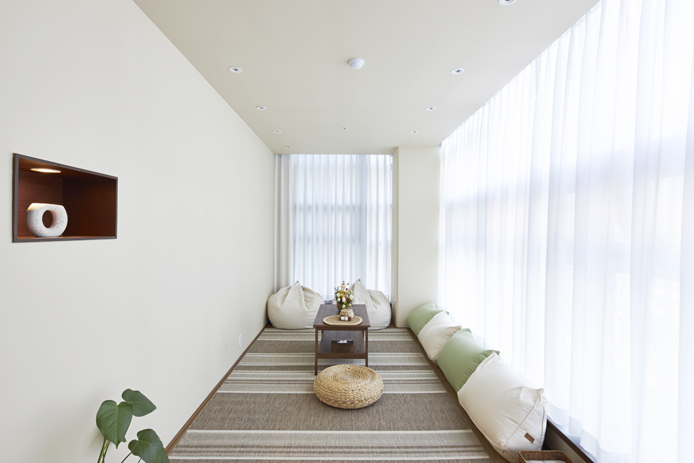 20 平米现代瑜伽室，打造宁静高雅空间-7